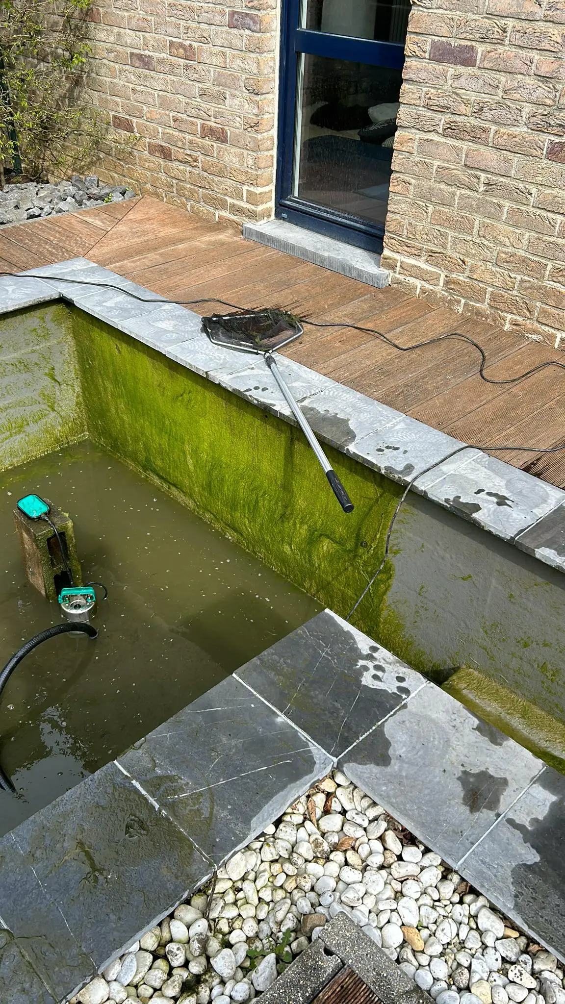 nettoyage etang beton